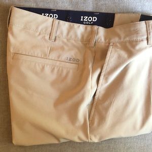 IZOD GOLF SHORTS